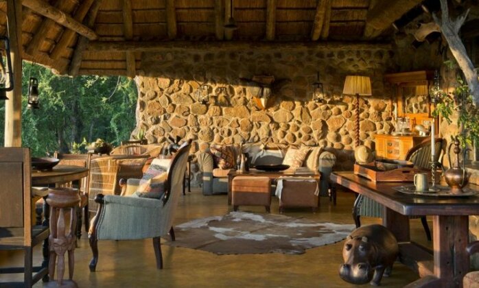 Geiger's Camp - Photo4