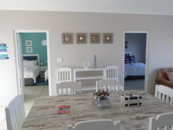 Beach House Bliss - Photo3
