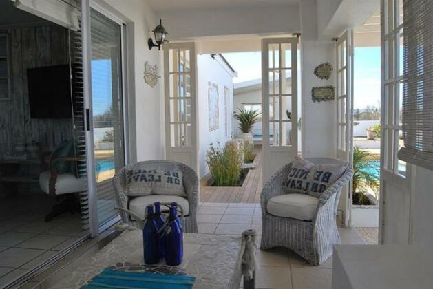 Beach House on Fairway - Photo4