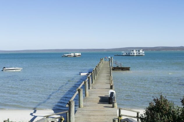 Kraalbaai Luxury House Boats