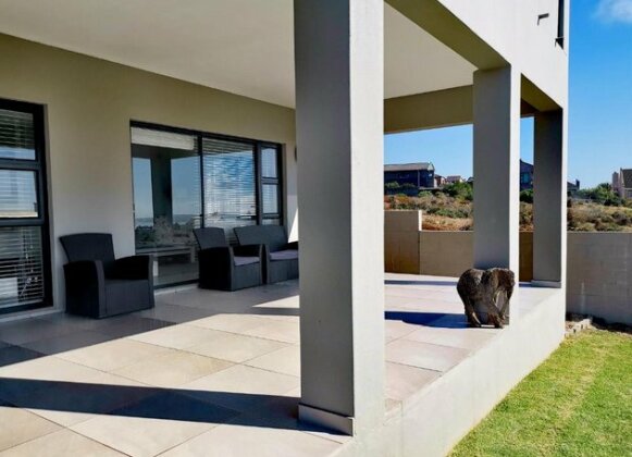 Langebaan Close - Photo2