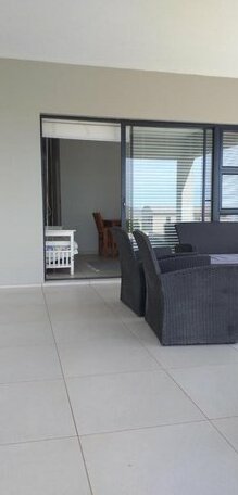 Langebaan Close - Photo3
