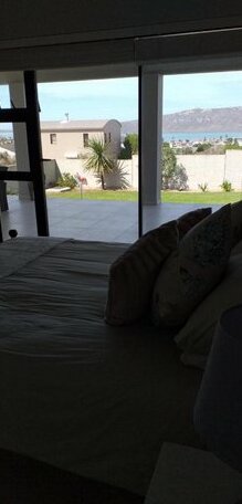Langebaan Close - Photo4