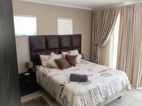 SilverTides - Photo3