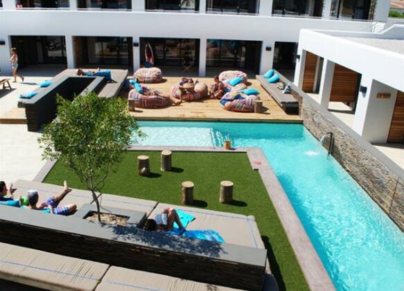 Windtown Lagoon Hotel - Photo4