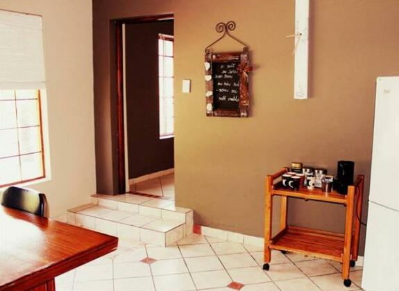Aqua Terra Guest House - Photo5
