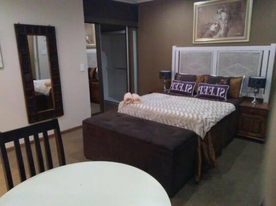 Ikhanda Guesthouse & Conference Venue - Photo2