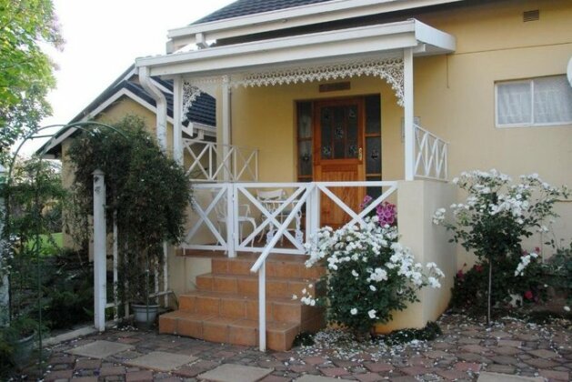 Longtom Farm Guesthouse