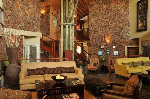 Tau Game Lodge