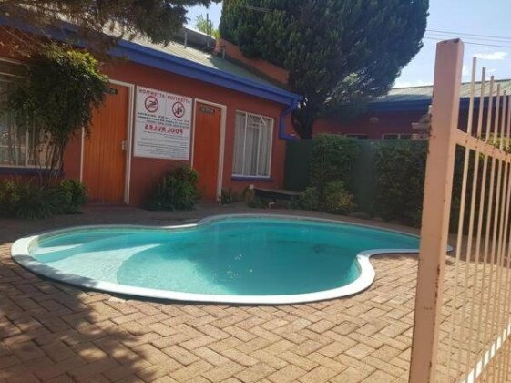 Garden View Lodge Mafikeng - Photo4