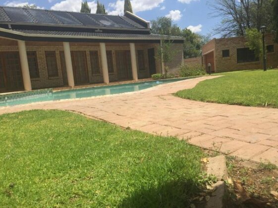 Leopard Park Guest House