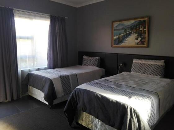 Stimela Guest House - Photo3