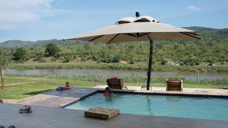 Kambaku River Lodge - Photo3