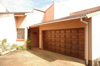 Vuyanis Place 3
