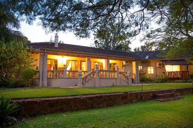 Bush Lovers Lodge - Photo2