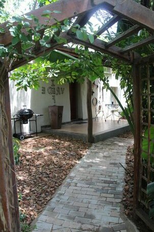 Bush Lovers Lodge - Photo5