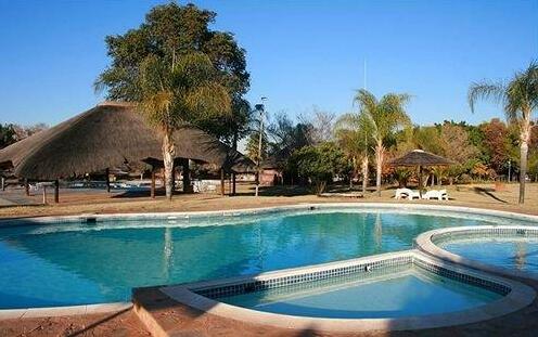 SanRock Resort & Conference Centre - Photo2