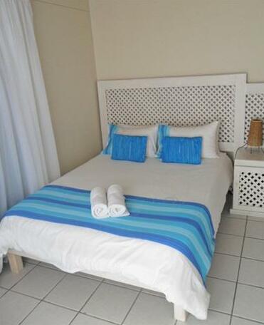 Point Village Hotel and Self Catering - Photo5