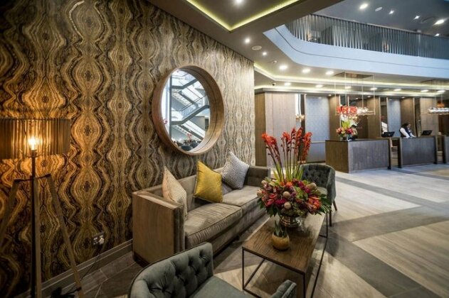 Mayfair Hotel - Photo5