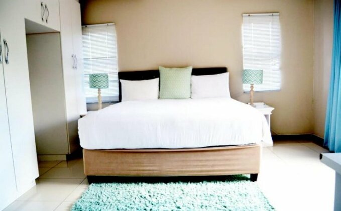 Shoes Guest House - Photo2