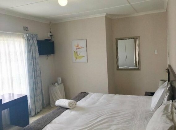White Farm Lodge - Photo4