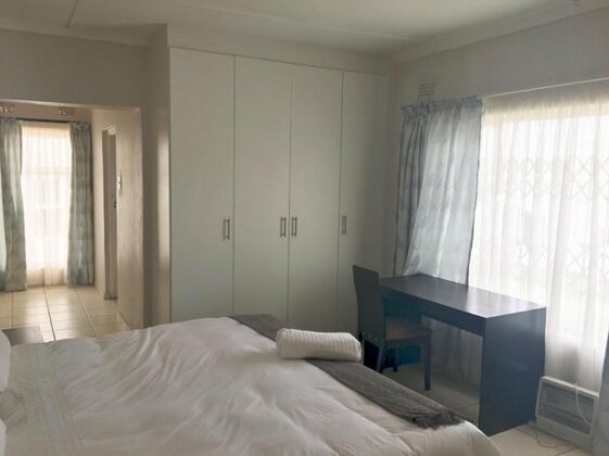White Farm Lodge - Photo5