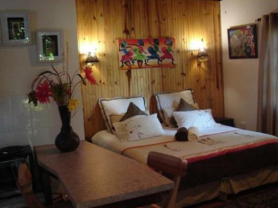 Tree Top Cottage - Photo4