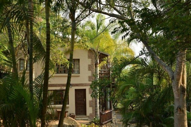 Bundu Lodge - Photo2