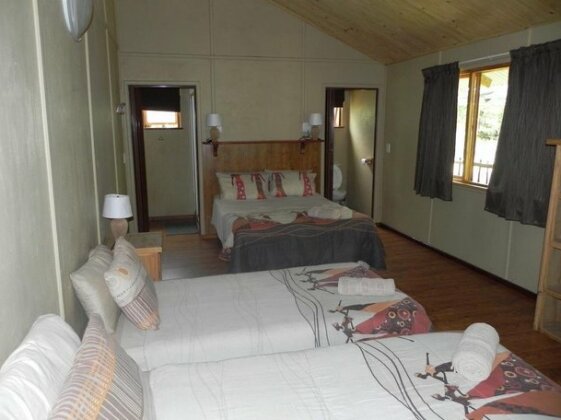 Hippo Water Front Lodge - Photo4