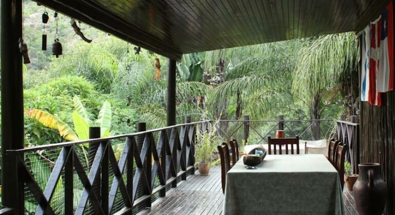 Old Vic Travellers Inn Nelspruit - Photo3