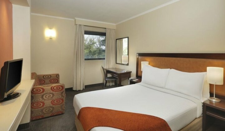 StayEasy Emnotweni - Photo4