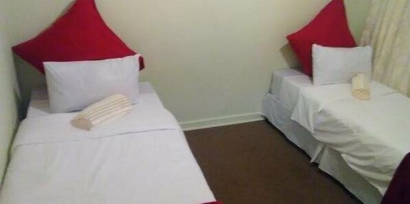 Amafana Guest House - Photo3
