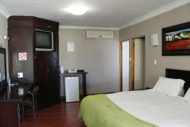 Die Geel Huis Guesthouse - Photo4