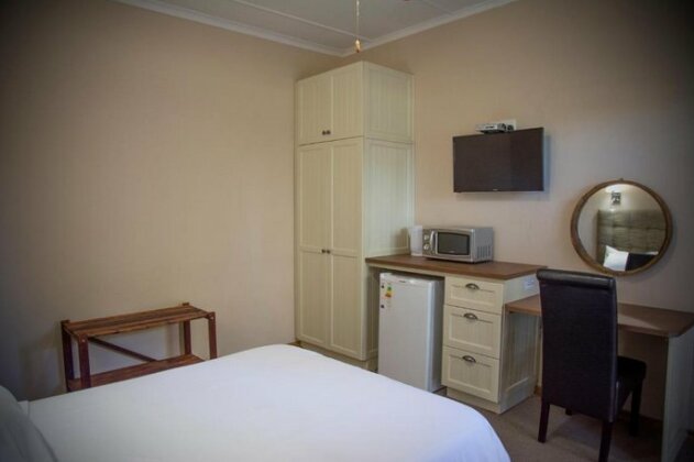 Gariep Country Lodge - Photo4