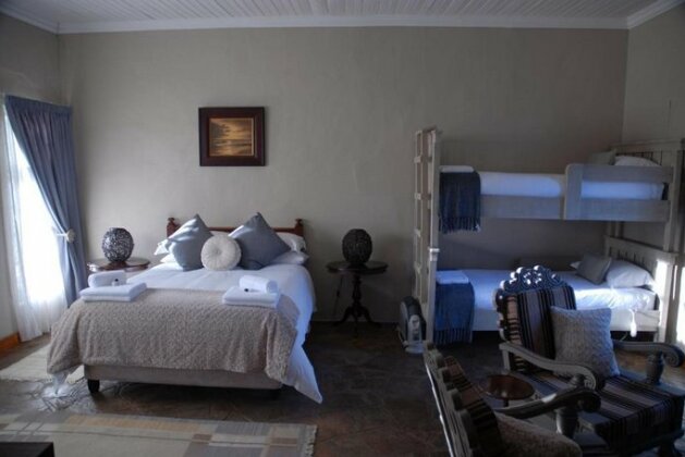 Moonlight Manor - Photo4