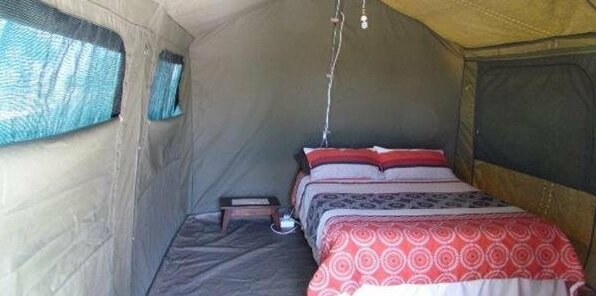 Skulpieskraal Tented Lodge - Photo4