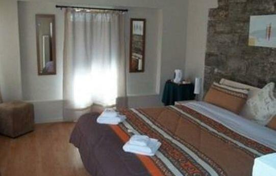 The Whitehouse Inn - Photo4