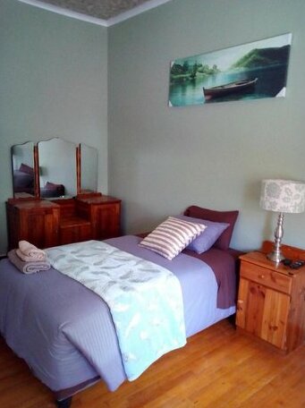 Victoria Oaks Guesthouse - Photo3