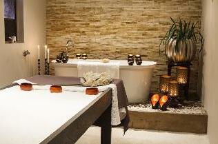 Abalone House and Pool Villas - Photo4