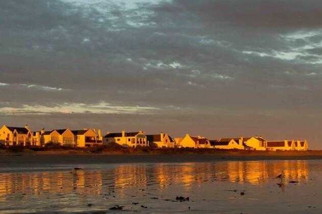 Baywatch Guest House