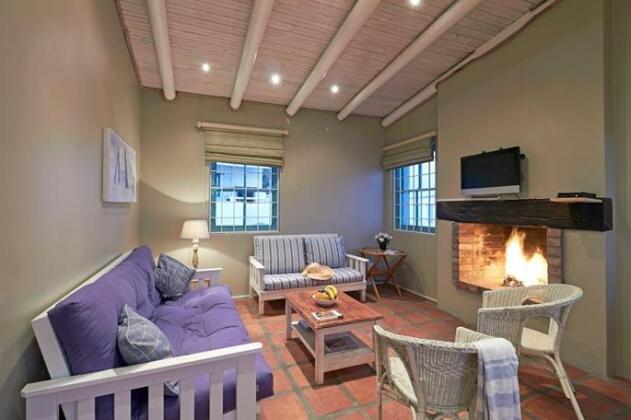 Flamingo Holiday Home - Photo4