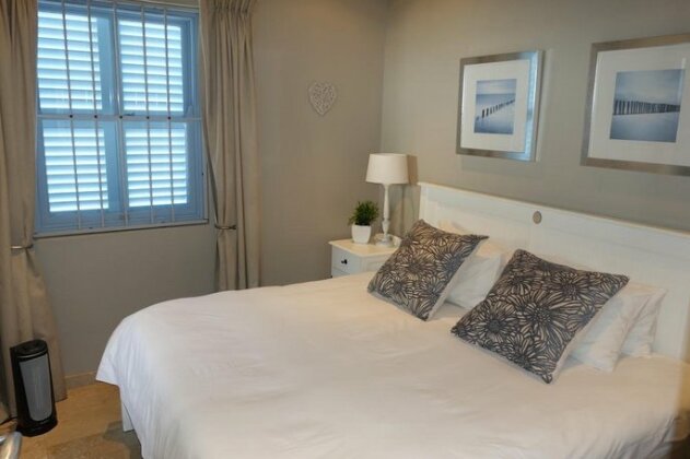 Na Genoeg Holiday Home - Photo4