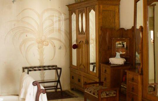 Paternoster Manor - Photo2