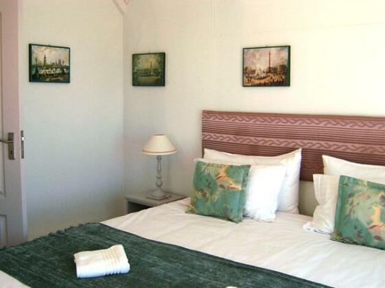 Paters Haven Self-catering and B&B - Photo3