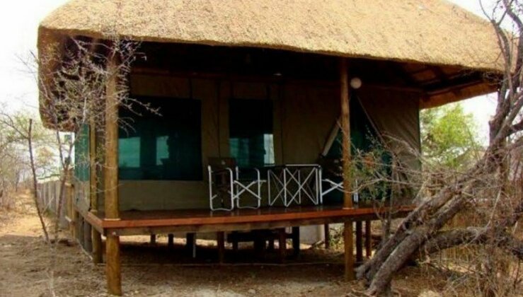 Muweti Bush Lodge - Photo2