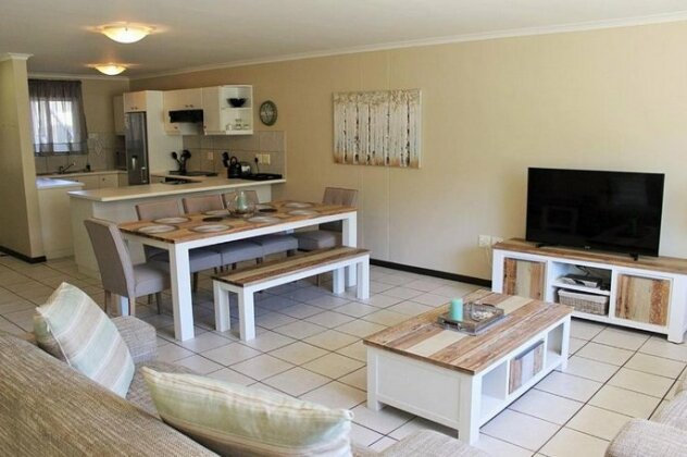 Green Point Mews 6 - Photo3