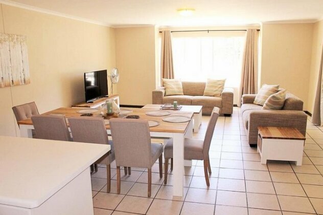 Green Point Mews 6 - Photo4
