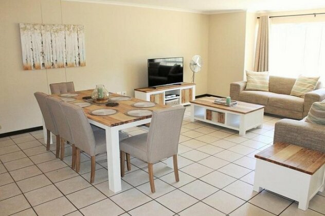 Green Point Mews 6 - Photo5
