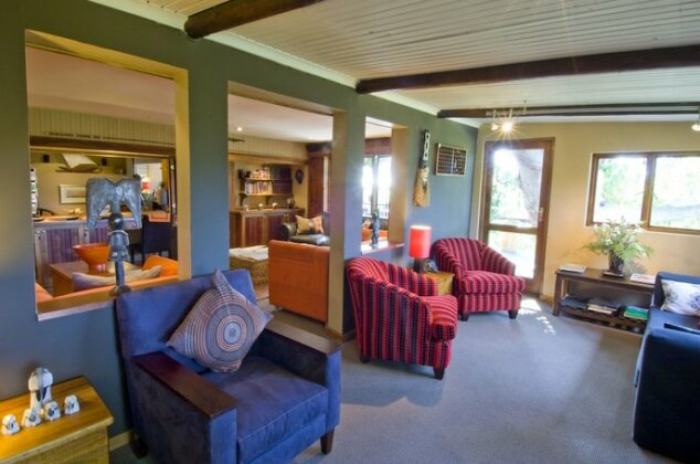 Hog Hollow Country Lodge - Photo5