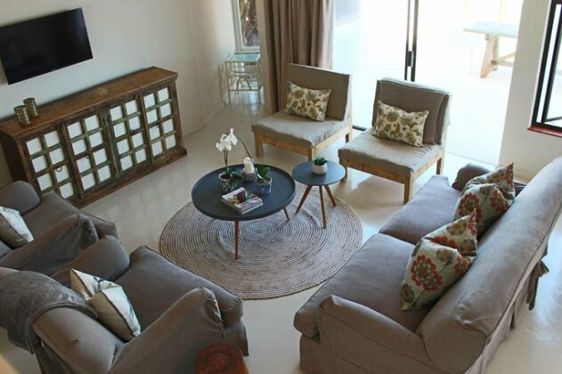 Sanctuary Beach Condo - Photo5
